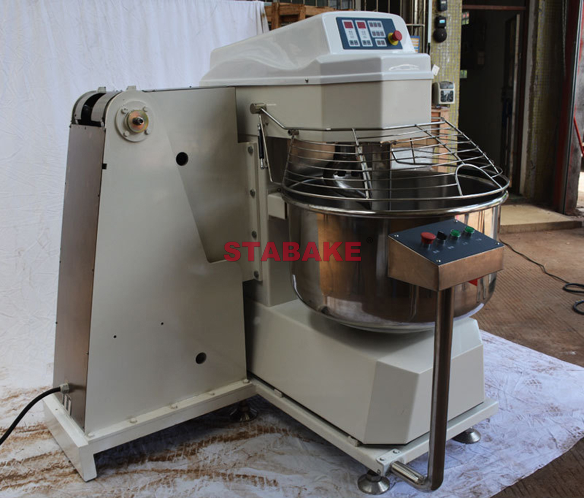 Automatic Tilting-Bowl design