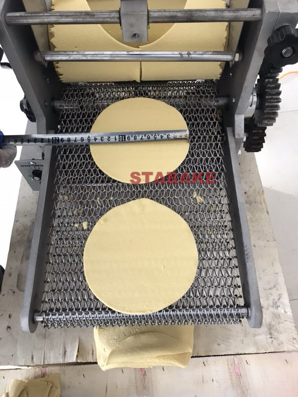 corn tortilla machine.jpg